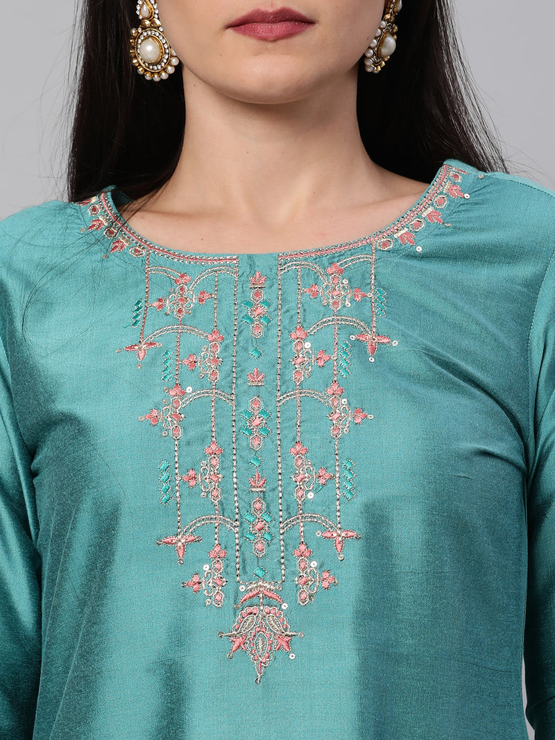 VAMA - Straight fit silk blend kurta with embroidery on neck and sleeves