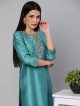 VAMA - Straight fit silk blend kurta with embroidery on neck and sleeves