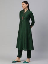 VAMA - A line silk blend kurta with embroidered v neck and stitch lines detailing on cuff.