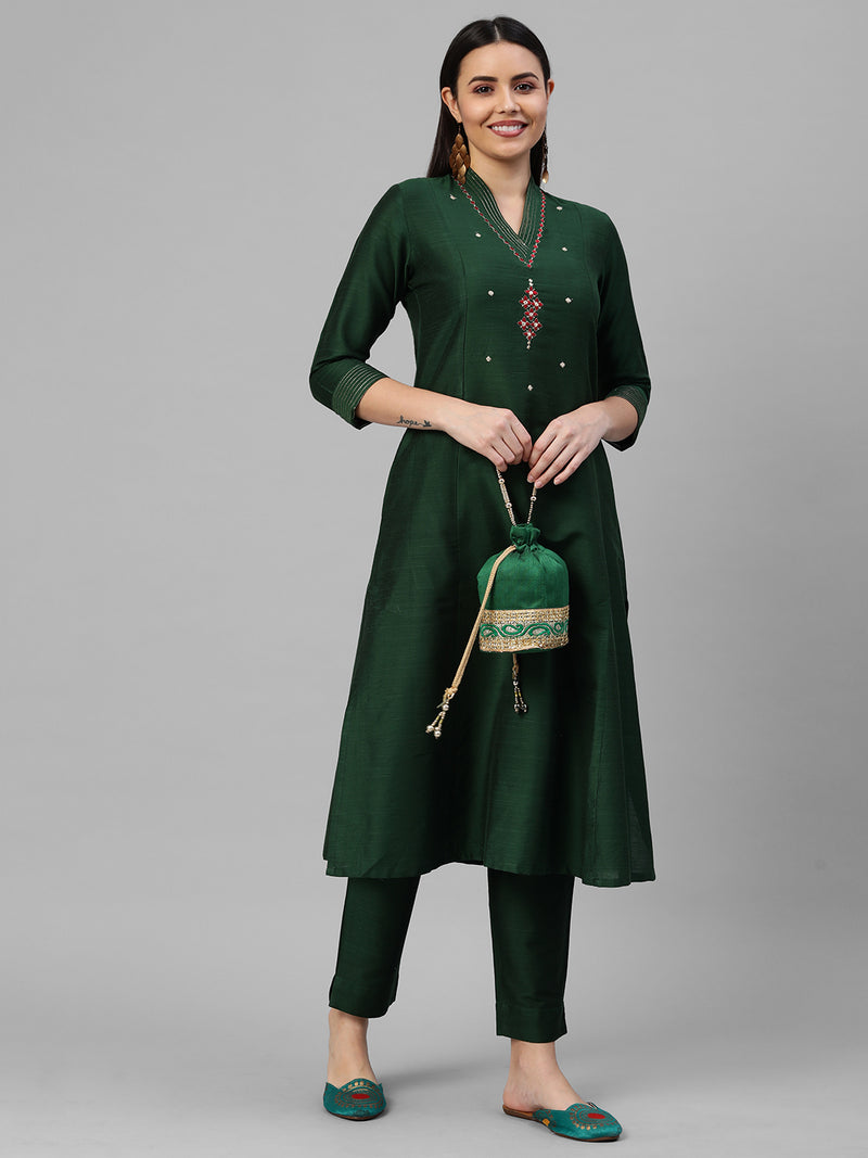 VAMA - A line silk blend kurta with embroidered v neck and stitch lines detailing on cuff.