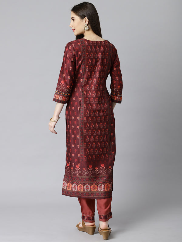VAMA - Striaight fit printed kurta with embroidered neck paired with pant